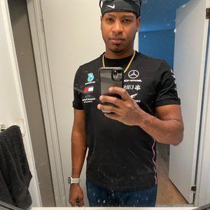 Meet your Posher, Ray